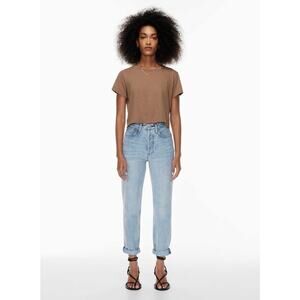 Aritzia Denim Forum The Boyfriend high Rise Loose 28L Light Jeans Sz 27 Nice!